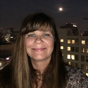 Meet your Posher, Miriam